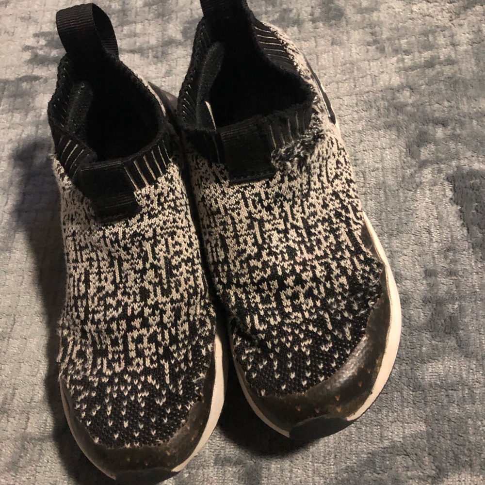 Adidas boys shoes